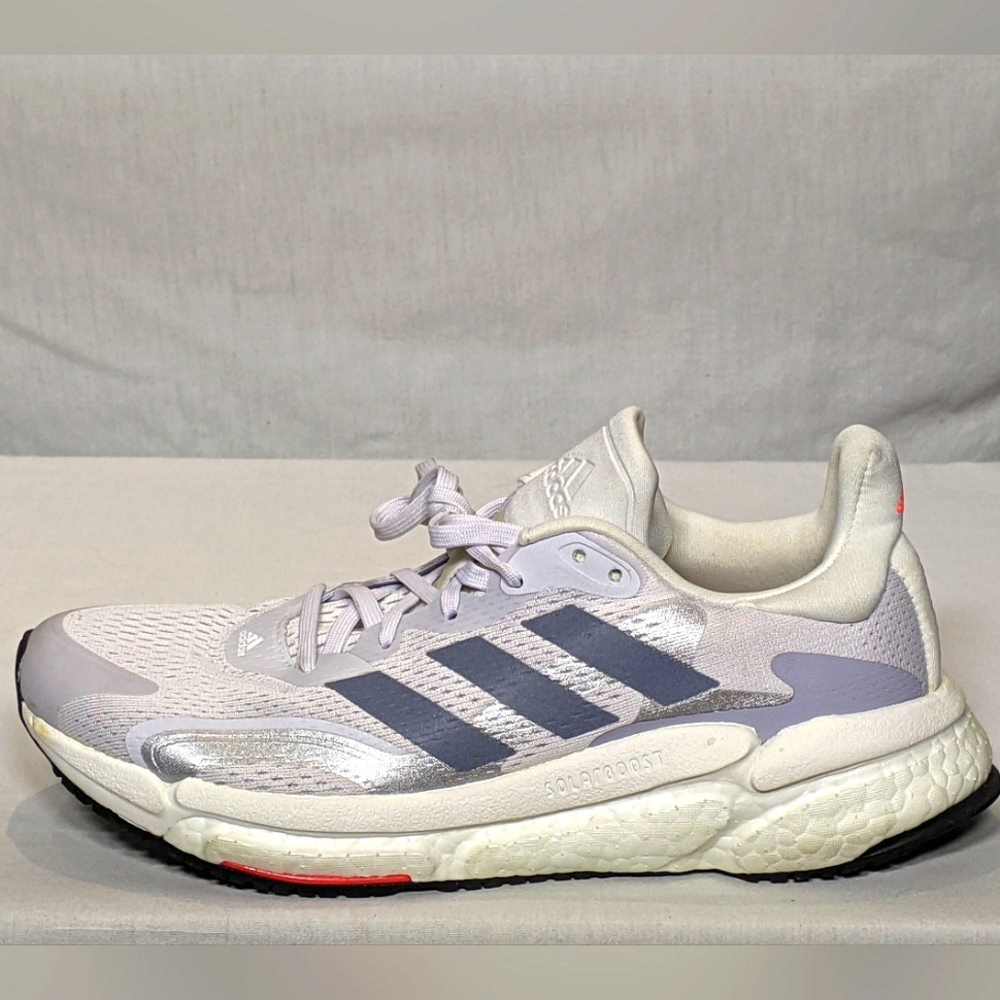 NEW adidas Women's Solar Boost 3 Running Shoe Sz 7 white/silver